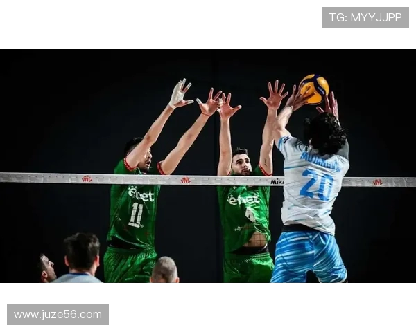 尼科洛夫 28 分助保加利亚五局险胜德国男排(1) 尼科洛夫 28 分助保加利亚五局险胜德国男排(1)